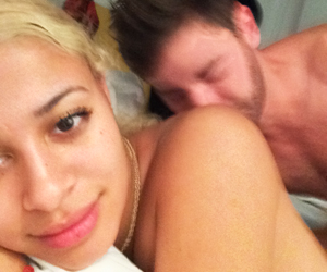 tab/thumbs/sami-miro/name.png Sex Tape